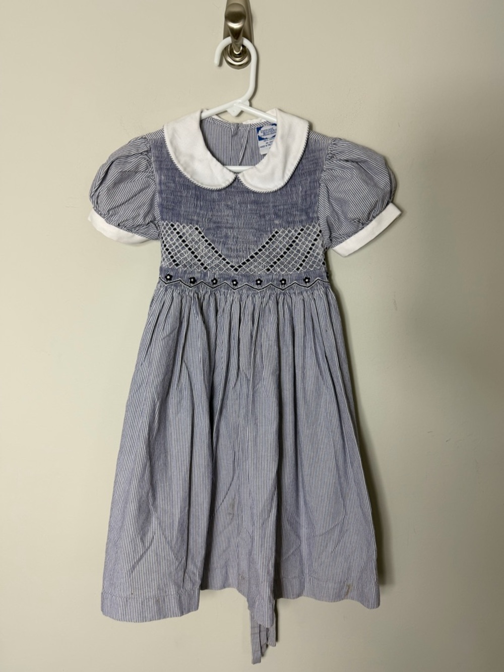 Vintage Carriage Boutiques Smocked Peter Pan Collar Girls Dress Striped Size 6